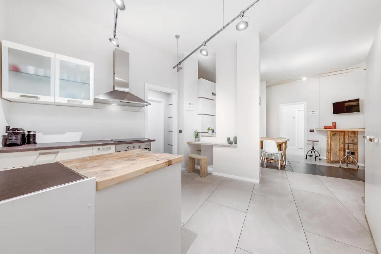 Casa Da Suite Splendida Milano Italia